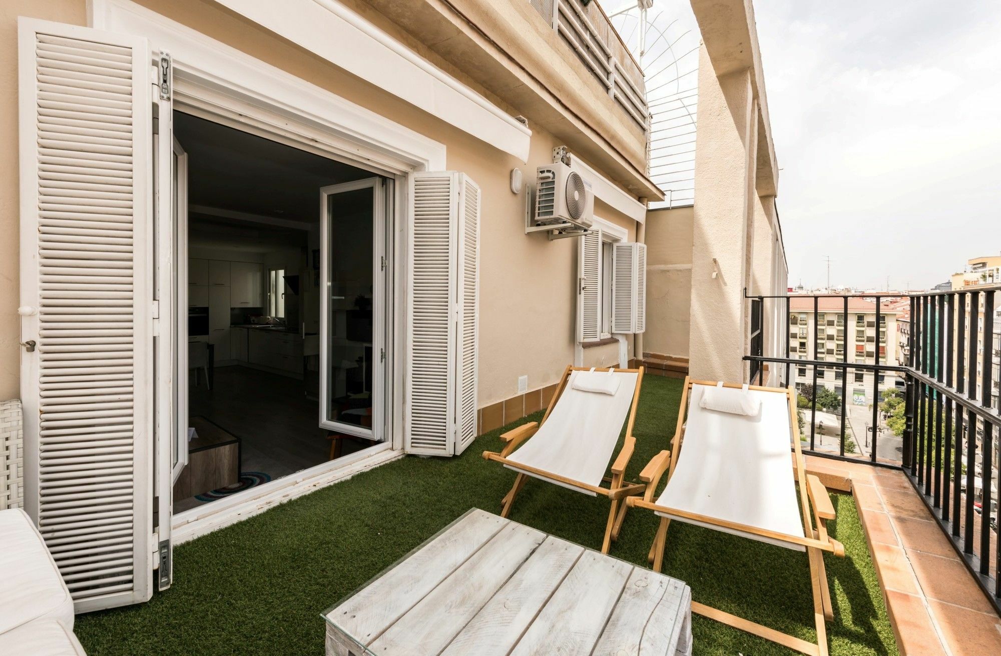 Gran Via Terrace City Center Madrid Dış mekan fotoğraf